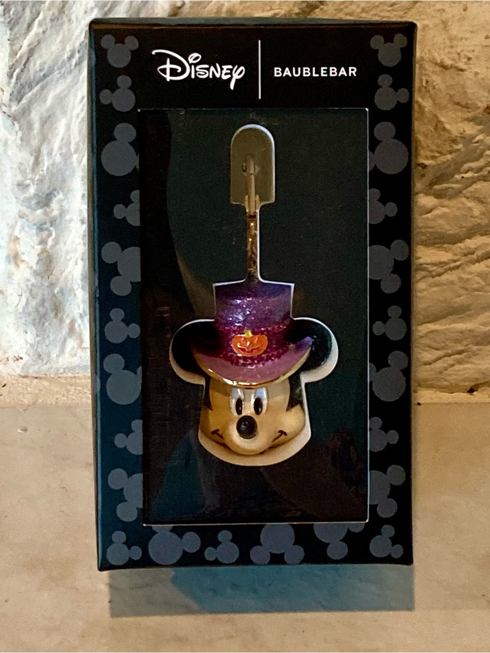 NWT&box BaubleBar Disney Mickey Mouse magician Halloween bag charm